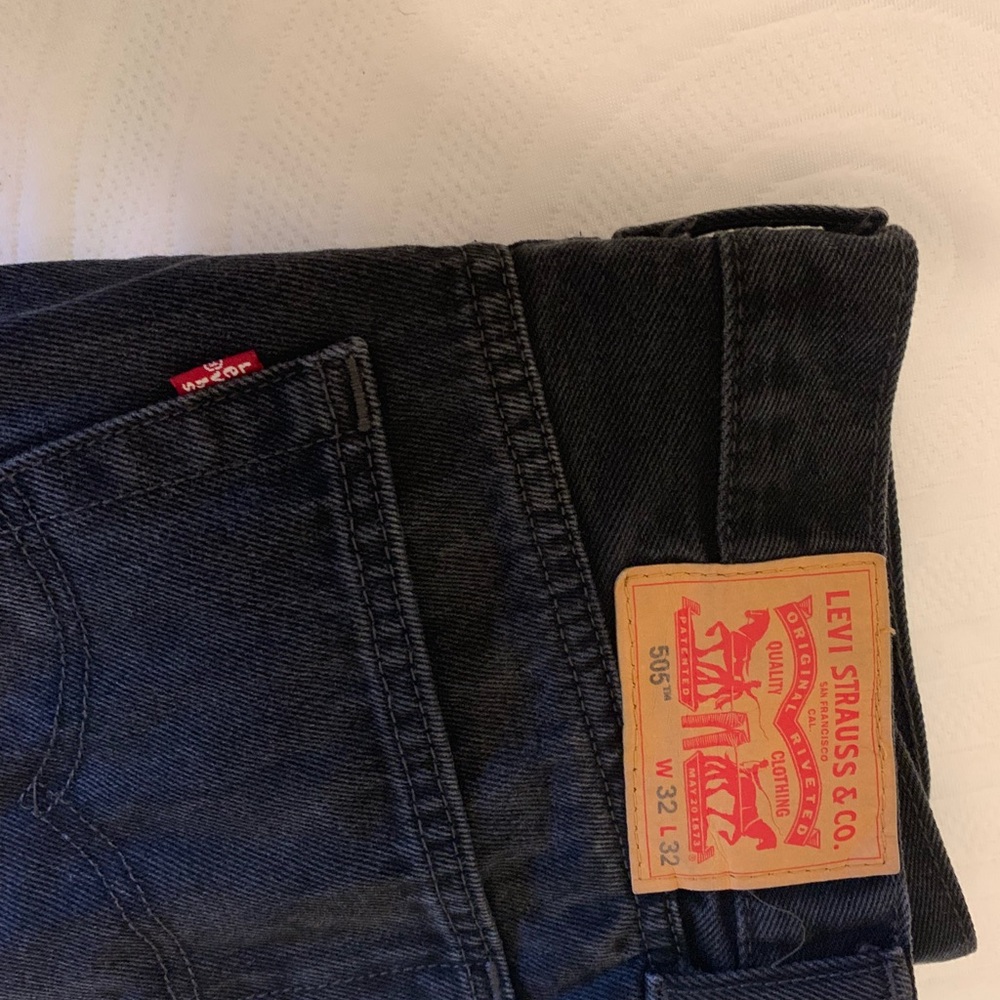 Levi jeans